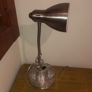 Replaced it with a new lamp